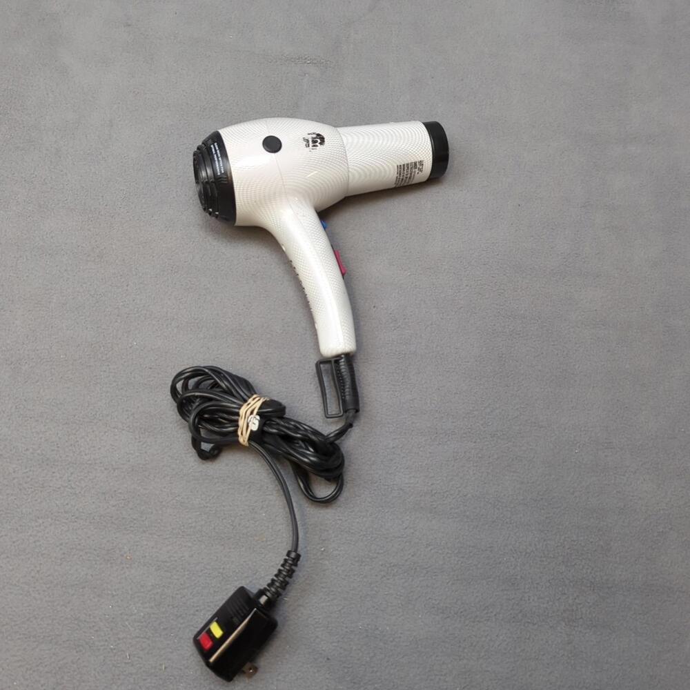 T3 Micro Professional Ionic Tourmaline Hair Dryer Model 73808 Hot & Cool